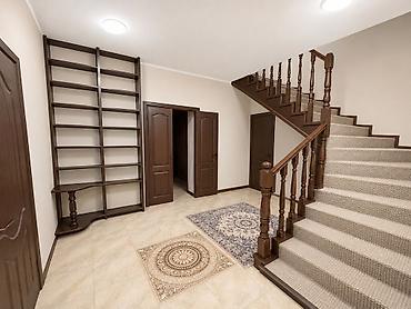 Аренда домов: 240 м², 6 комнат, Ак-Орго ж/м, Семейным — 5