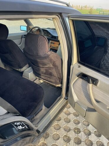 Mercedes-Benz: Mercedes-Benz W124: 1992 г., 2.3 л, Автомат, Бензин, Универсал — 17