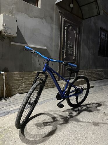 Şəhər velosipedləri: İşlənmiş Şəhər velosipedi 26", sürətlərin sayı: 21, Ödənişli çatdırılma, Ünvandan götürmə — 3