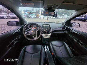 Chevrolet: Chevrolet Spark: 2016 г., 1 л, Вариатор, Бензин, Хэтчбэк — 20