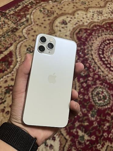 Apple iPhone 11 Pro, корпус цвет Silver эмкость 75% память 256 гб