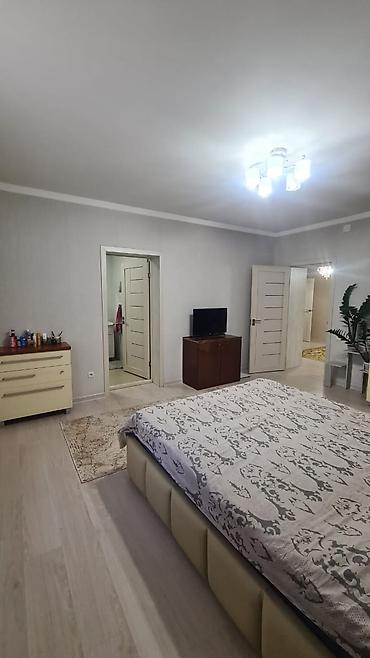 Продажа полдома: ЮНУСАЛИЕВА/АХУНБАЕВА! УЧАСТОК - 4,2 СОТОК!!! 5-ти КОМНАТНЫЙ (пол — 1