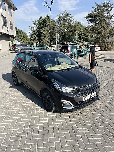 jac s7: Chevrolet Spark: 2018 г., 1 л, Автомат, Бензин, Хэтчбэк — 2
