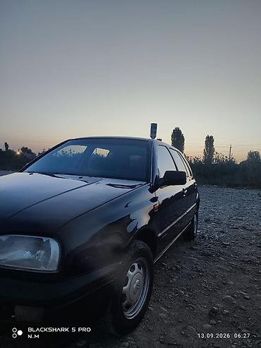 colf 3: Volkswagen Golf: 1992 г., 1.4 л, Механика, Бензин, Хэтчбэк — 3