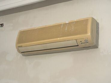 Zərərvericilərə qarşı mübarizə aparatları: Kondisioner Samsung, İşlənmiş, 30-35 kv. m