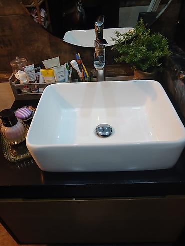 hamam kranti: Vanna otağı üçün lavabo və şkaf dəsti - Üstəqoyma düzbucaqlı keramika — 2