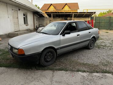 Audi: Audi 80: 1989 г., 1.8 л, Механика, Бензин, Седан