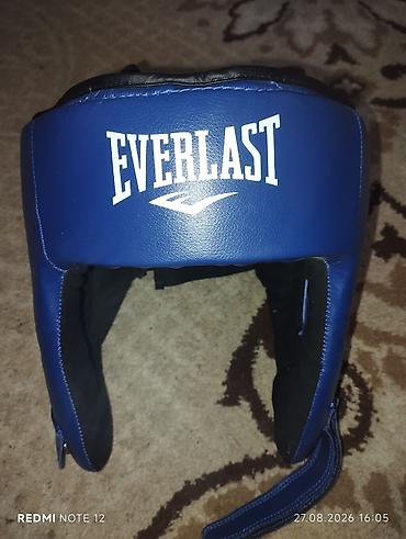 Спорт жана хобби: Боксерский шлем Everlast, синий, размер L. - Конструкция: открытая — 1