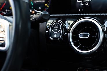 mersedes c klasi: Mercedes-Benz A-Class: 2.1 l | 2020 il Hetçbek — 6
