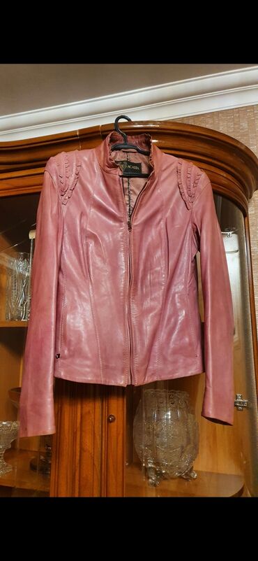 женские куртки трансформер: Yeni kimi S-M