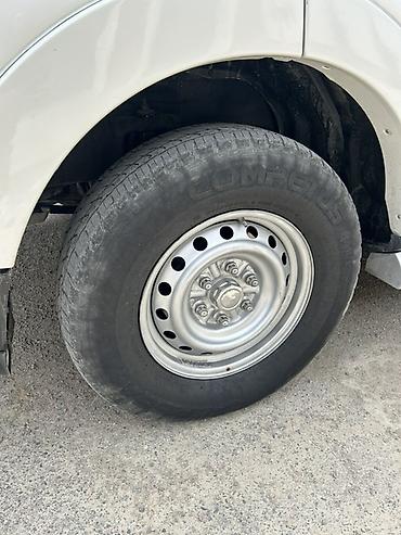 255 35 19: Mitsubishi L200 üçün orijinal polad disk və təkər komplekti. Uyğun — 1