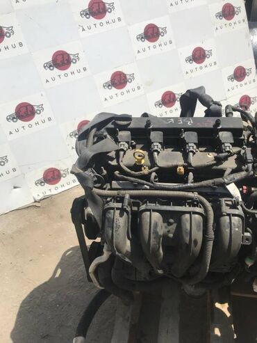 Двигатели, моторы и ГБЦ: Бензиновый мотор Mazda