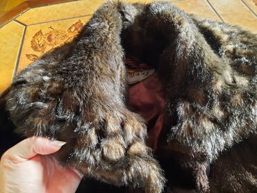 Krzneni kaputi: Bunda od vestackog krzna XL Prodajem vrlo atraktivnu dugacku bundu od — 8