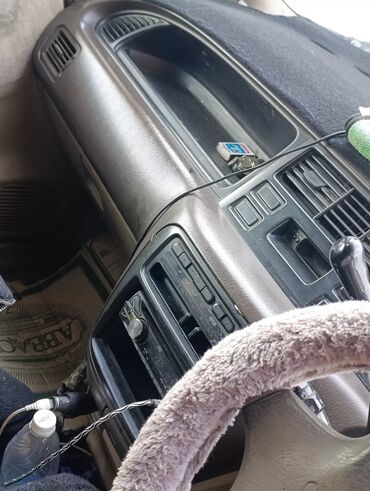 Honda: Honda Odyssey: 1998 г., 2.3 л, Автомат, Бензин, Минивэн — 5