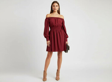 wyszczuplające sukienki dla puszystych: Women`s dress, size S