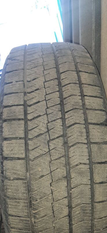 Шины: Шины 205 / 55 / R 17, Зима, Б/у, Комплект, Легковые, Япония, Bridgestone