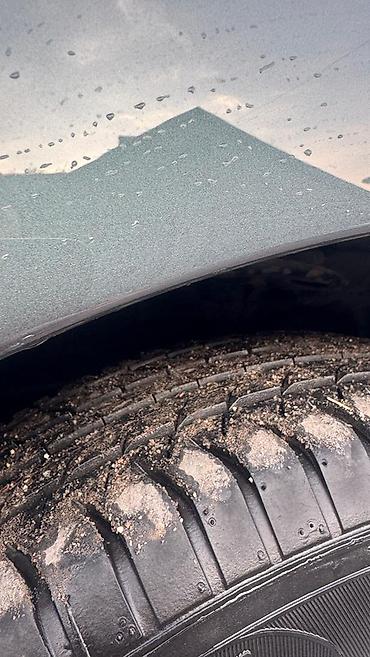 Toyota: Toyota Auris: 2007 г., Хэтчбэк — 4