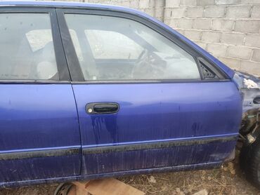 Toyota: Toyota Corolla: 1998 г., 1.3 л, Механика, Бензин, Седан — 7