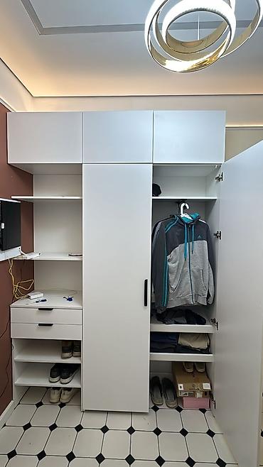 Кухонные гарнитуры: Кухонный гарнитур — 4