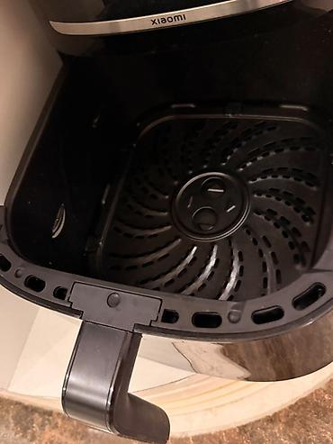 tv box android: Xiaomi hava fritözü (air fryer) - Rəng: qara, kompakt və müasir — 2
