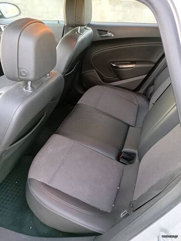 Opel: Opel Astra: 1.7 l. | 2010 έ. 220000 km. Χάτσμπακ — 2