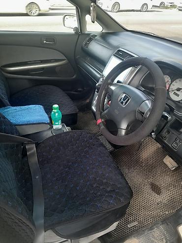 радиатор степвагон: Honda Stream: 2002 г., 1.7 л, Автомат, Бензин, Универсал — 6