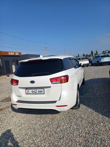 2 gz: Kia Carnival: 2017 г., 2.2 л, Автомат, Дизель, Минивэн