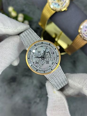 Yeni, Qol saatı, Louis Vuitton, rəng - Qızılı