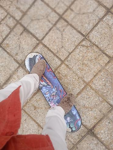 Skateboard lövhəsi – Qrafik naxışlı (Əjdaha dizaynı) qiymətdə