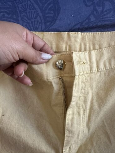 Dəstlər, kostyumlar: Qadın geyim dəsti -geyimlerin her biri 5 manatdl cox yaxsl — 46