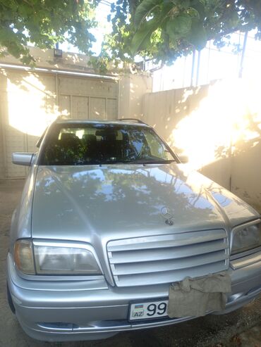 Mercedes-Benz: Mercedes-Benz C-Class: 2.4 l | 1998 il Universal — 8