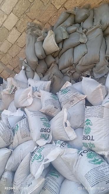 Torf: Torflar 250 litrlik rusiya usdehsali gullerin ekini şitillerin ekini -da lalafo.az — 14 Torf: Torflar 250 litrlik rusiya usdehsali gullerin ekini şitillerin ekini — 14