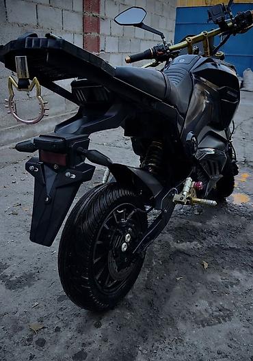 Другой электротранспорт: Электро мотоцикл Новая резина за 5400сом Новые акамуляторы 6 штук за — 11