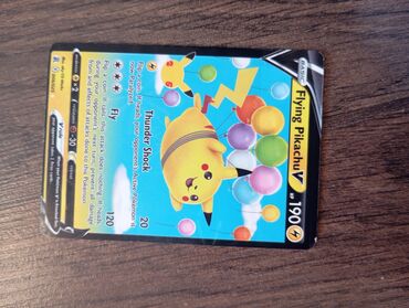 Kolleksiya kartları: Məhsul: Pokémon TCG kartı – Flying Pikachu V (Basic) Xüsusiyyətlər: -