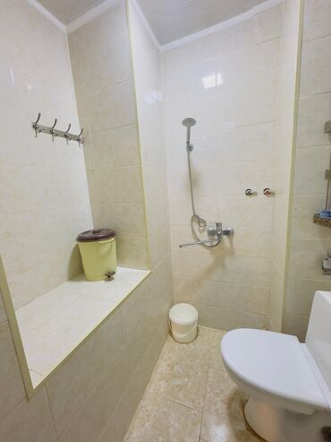 Uzunmüddətli kirayə mənzillər: Salam. 2 nefer oglan otaq yoldasi axtarilir. Pis verdisleri olmayan — 8