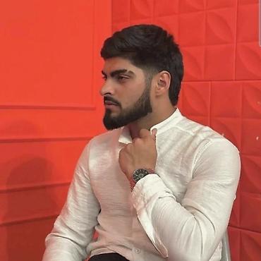 meta eynek: Kişi qol saatı - Dizayn: Minimalist və zərif üslub, dairəvi qolbaqlı — 1