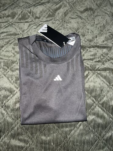 Majice kratkih rukava: Adidas HIT Airchill Training Tee Vel. S NOVO IT7431 — 10