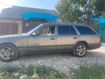 минивэн мерс: Mercedes-Benz W124: 1988 г., 2.5 л, Механика, Дизель, Универсал