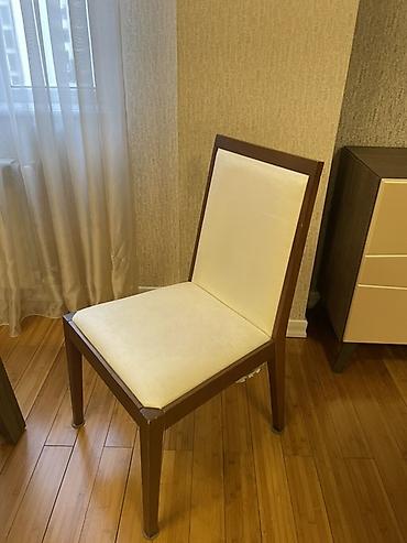 Masa və oturacaq dəstləri: Qonaq otağı üçün, İşlənmiş, Açılan, 6 stul — 1