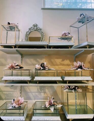 вешалка для брюк и рубашек напольная: Xonca satilir tecili maqaza baglanir 11 eded 430 azn endirimde