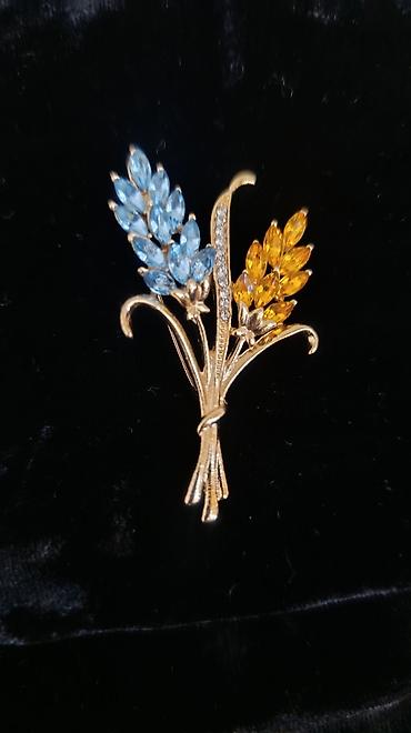 paltolar: Qızılı rəngli floral broş - Dizayn: İki sünbül şəklində floral — 2