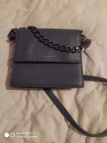 женские маленькие рюкзаки: Сумка на плечо, Charles & Keith, Б/у