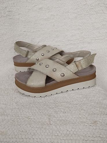 crocs serbia: IMAC italijanske kozne sandale broj 39, model sa dva prekrstena sira — 1