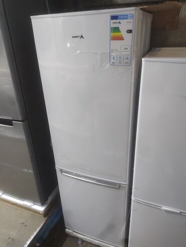 холодильный склад: Холодильник Новый