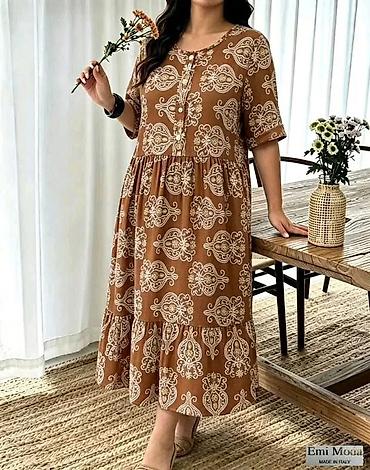 stefanel haljine: Haljina za punije
XL 2XL 3XL
2.850 dinara
ML — 2