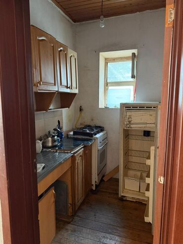 Həyət evləri və villaların satışı: 1 otaqlı, 40 kv. m, Orta təmir — 5