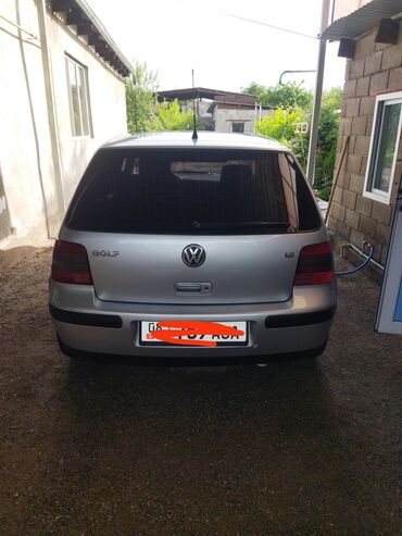 Volkswagen: Volkswagen Golf: 2002 г., 1.6 л, Автомат, Бензин, Седан