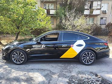 li auto: Магнитный брендинг Яндекс Такси для Hyundai Sonata DN8 сам покупал — 3