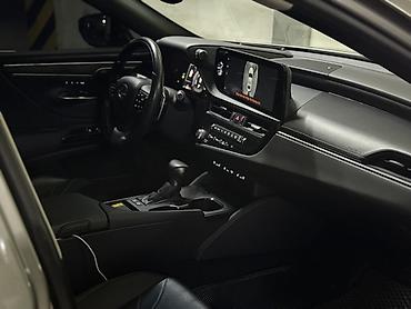 Lexus: Lexus ES: 2023 г., 2.5 л, Вариатор, Бензин, Седан — 7