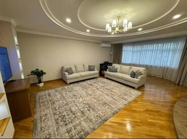 Продажа квартир: 4 комнаты, 208 м², 5 этаж